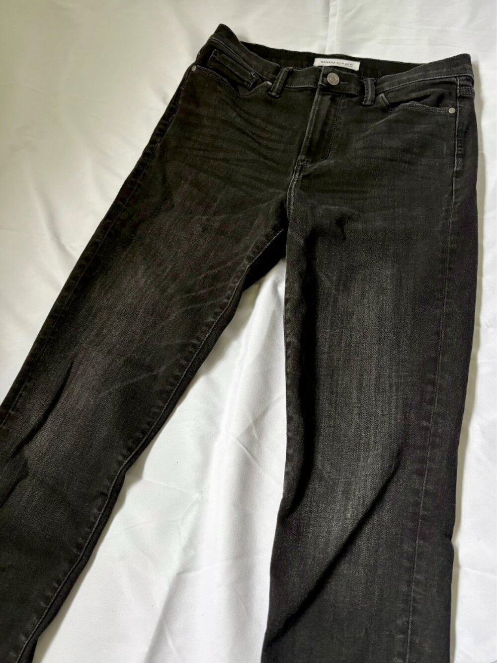 Banana Republic Women's High Waist Skinny Jeans | Size 28 | Black / Gray